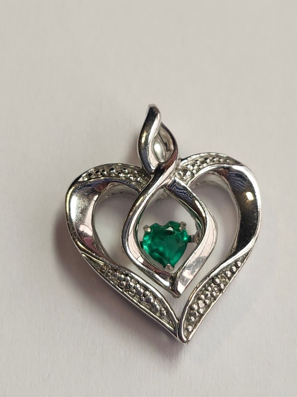 925 Sterling Silver Real White Diamond & Chrome Diopside Gemstone Heart Pendant